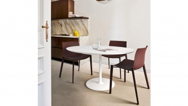 Arper | CATIFA 46 stoel met houten poten & kunststof zit | 03552