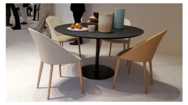 Arper Dizzie table2